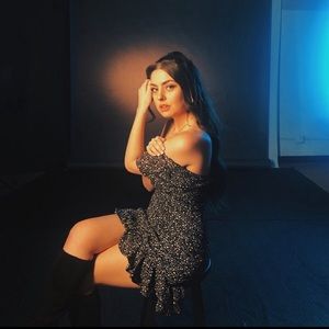 BLACK & WHITE RUFFLE FLORAL DRESS